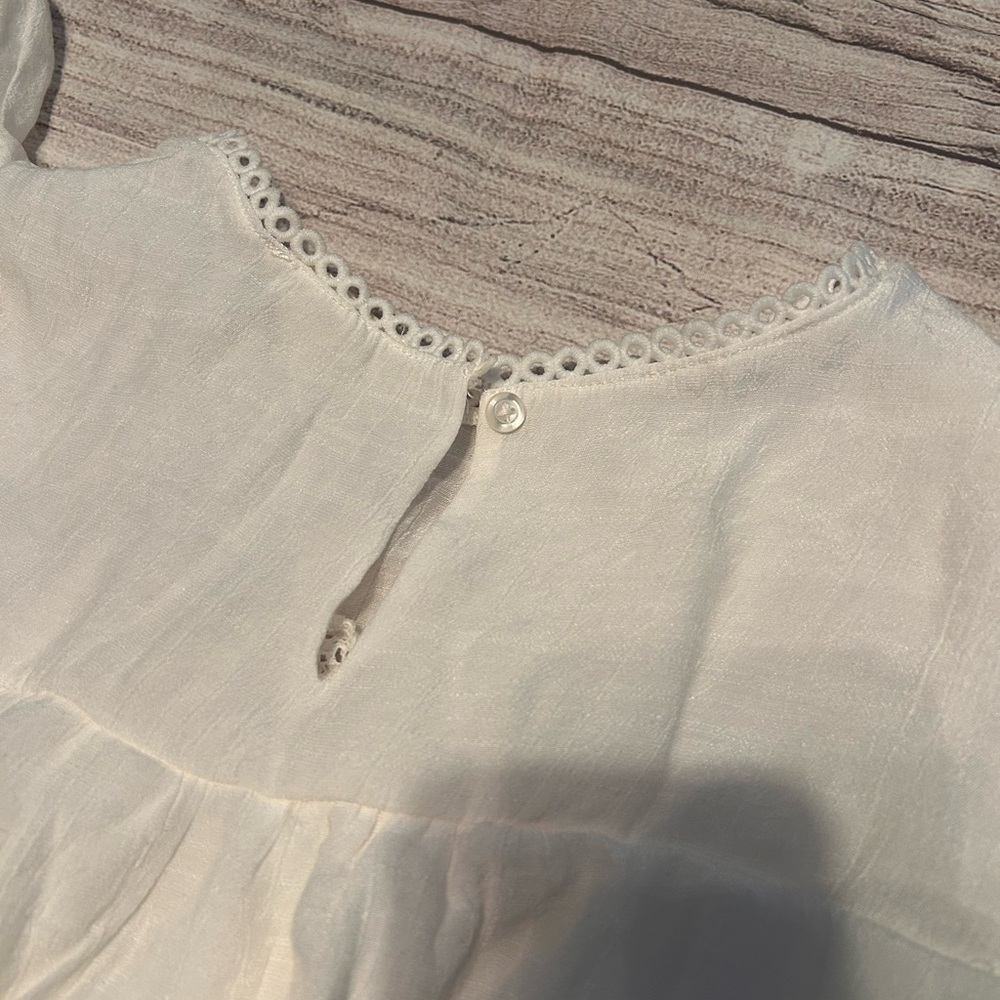 Elegant White Summer Dress - Picture 5 of 7